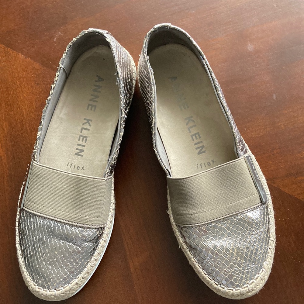 Anne Klein I flex shoes